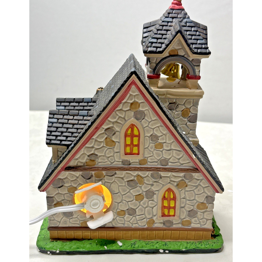 Lemax Grace Community Church #65155 2016 Village Collection Lighted READ - Picture 7 of 9
